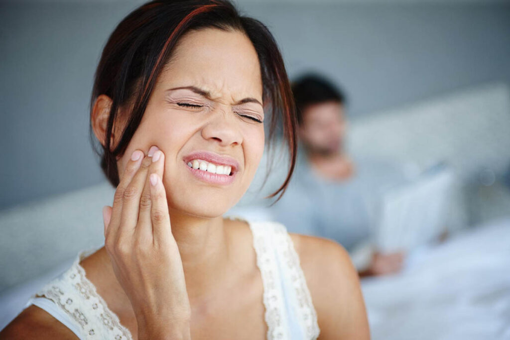 Temporomandibular joint (TMJ) Dislocation: Symptoms and Treatment